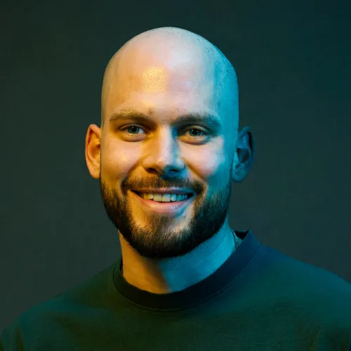 Portrait Luca Inderm&uuml;hle